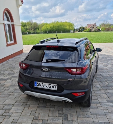 Kia Stonic cena 59900 przebieg: 78000, rok produkcji 2018 z Pabianice małe 781